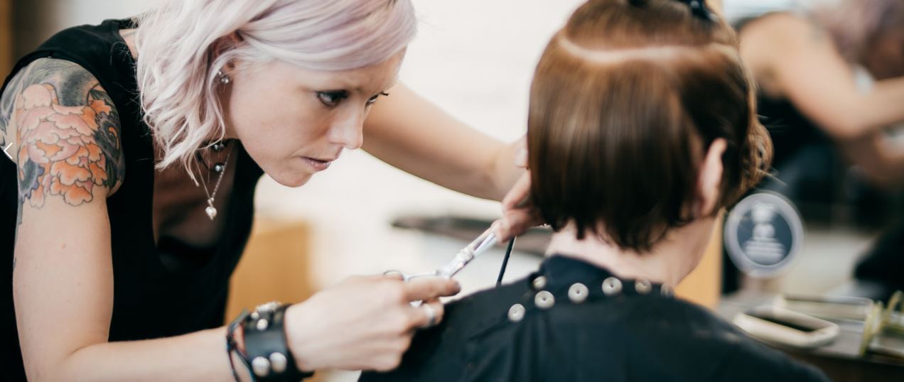 Studio M&W : Un Sanctuaire de Coiffure Haut de Gamme au Cœur du Vieux-Montréal