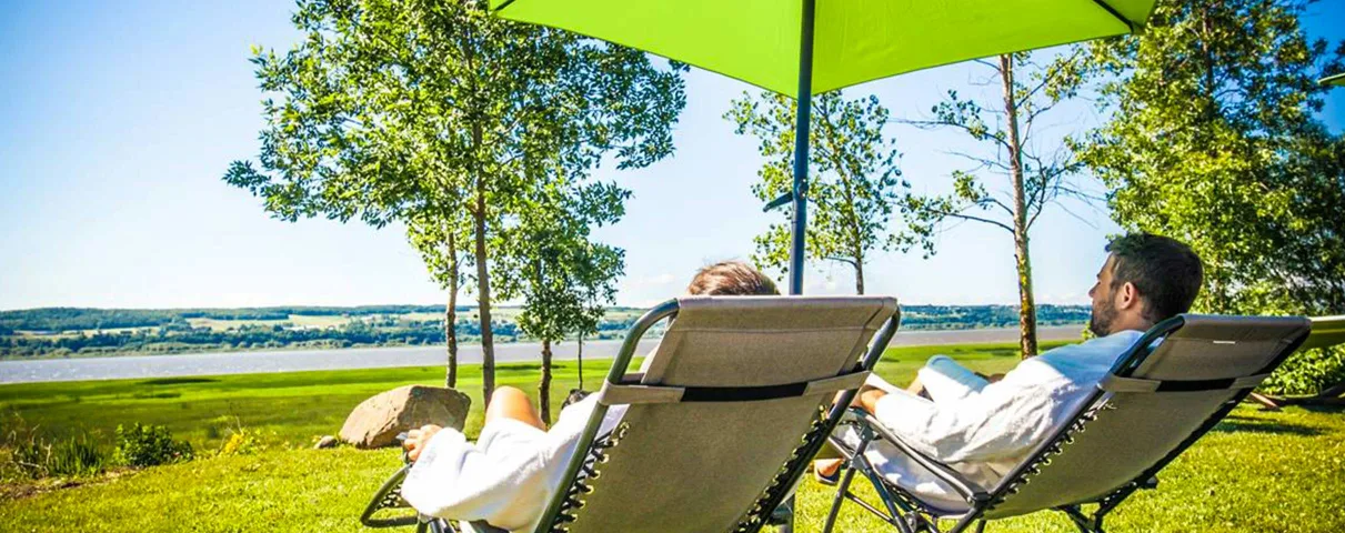 Offrez-vous une journée de détente ou une soirée inoubliable sous les étoiles au Spa des Neiges pour 34$